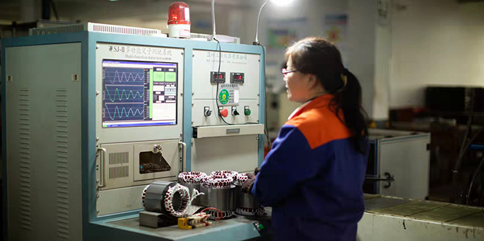 自動(dòng)攪拌污水泵